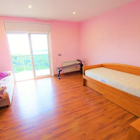 Villa V&v Lloret-villa Julia- Gran Casa Para 12 Personas Con Increibles Vistas Al Mar Y Lloret Con Piscina Privada Lloret de Mar