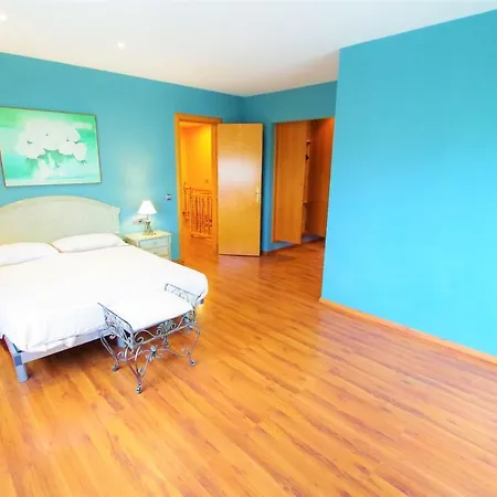 V&v Lloret-villa Julia- Gran Casa Para 12 Personas Con Increibles Vistas Al Mar Y Lloret Con Piscina Privada فيلة يوريت دي مار